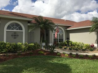 6842 67th Street Cir E, Palmetto, FL 34221