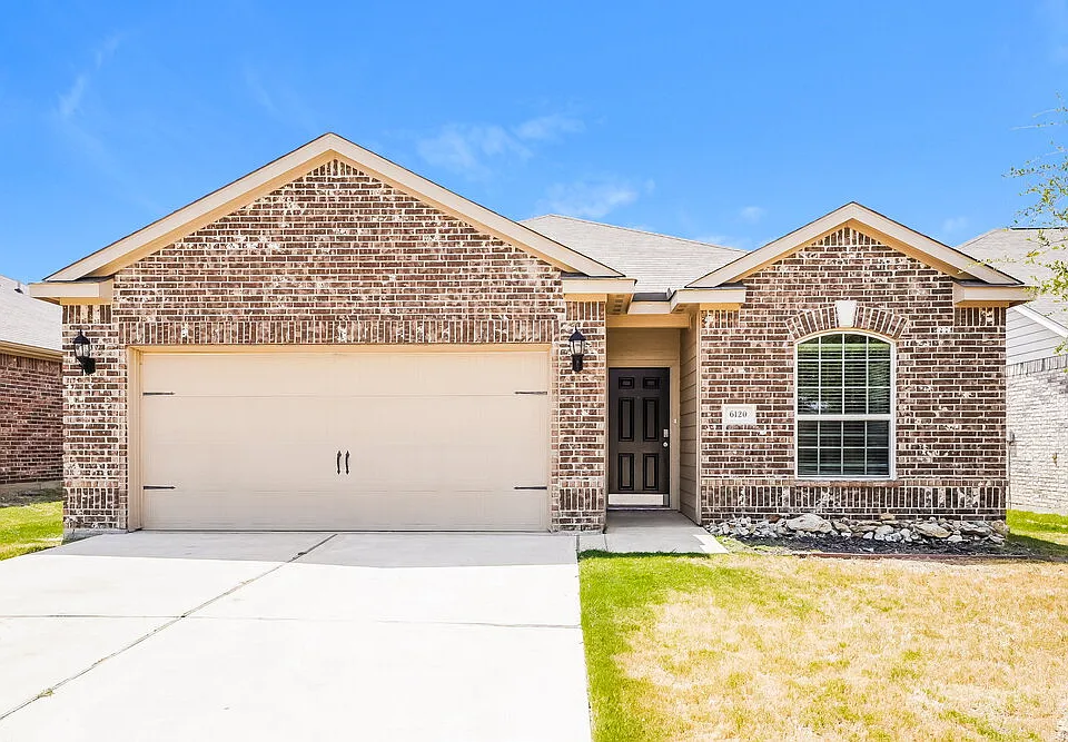6120 Chalk Hollow Dr