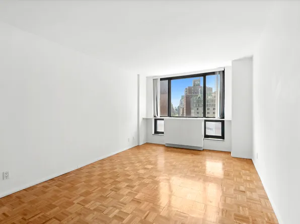 1 Irving Place image 9 of 12