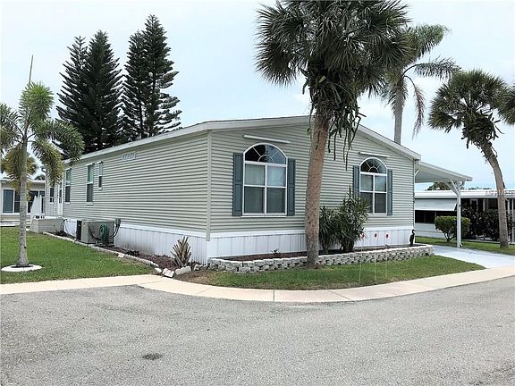2nd image of 520 Iris Dr