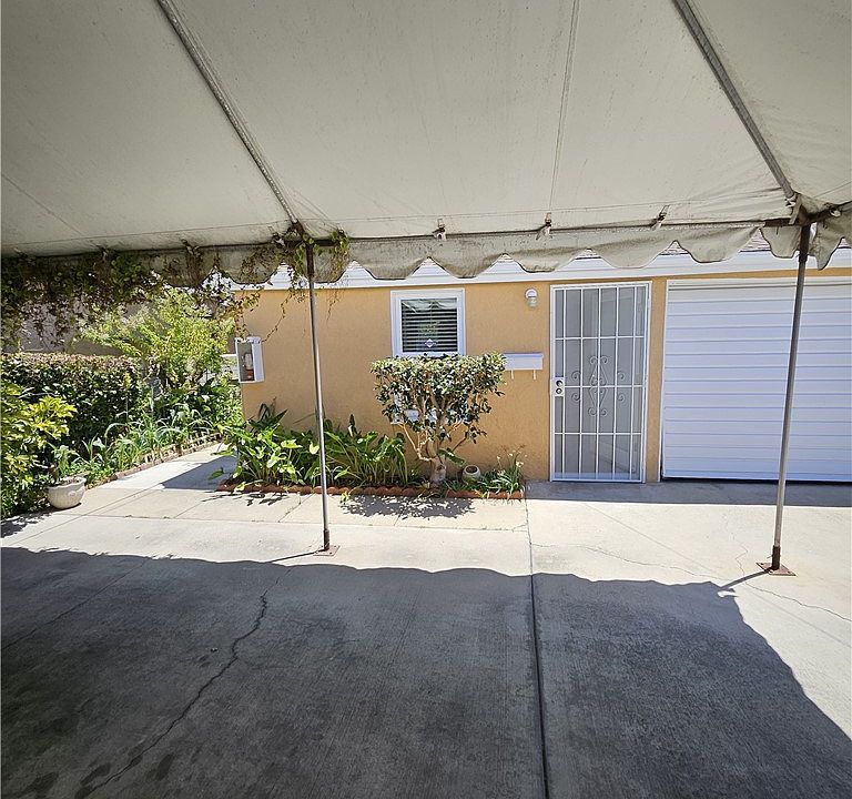1st image of 14914 S Denker Ave #1
