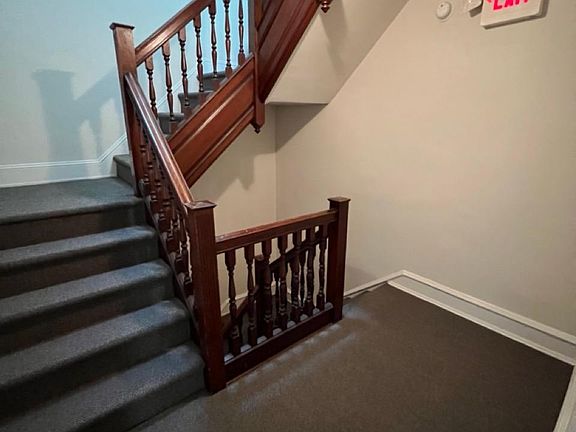 3rd image of 66 E Greenwood Ave Floor 2