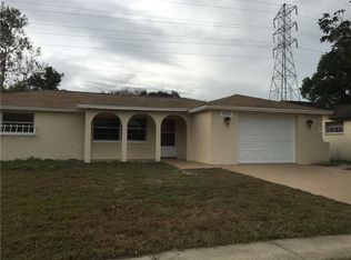 5810 Elena Dr, Holiday, FL 34690