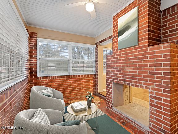 5th image of 1464 LAWRENCE Place