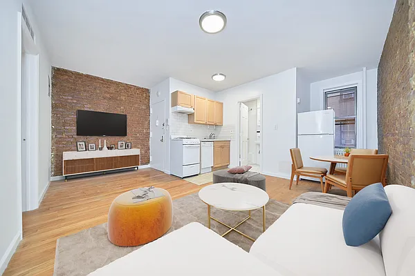 Rented by Living New York | media 7