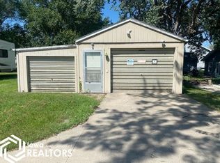 1001 S 17th St, Centerville, IA 52544