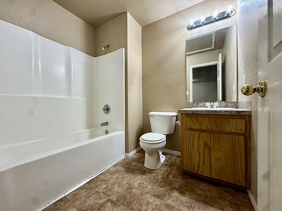 5th image of 303 S Roland Rd #9
