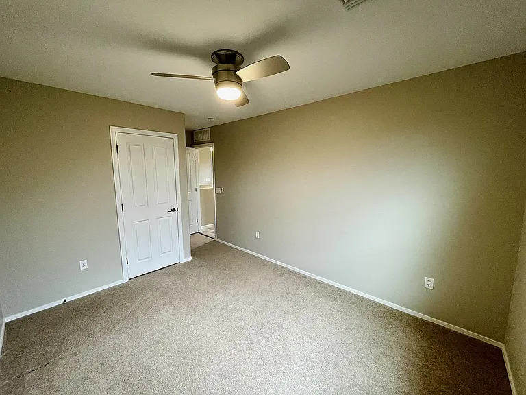 4190 N Stone Cliff Dr — Photo 18
