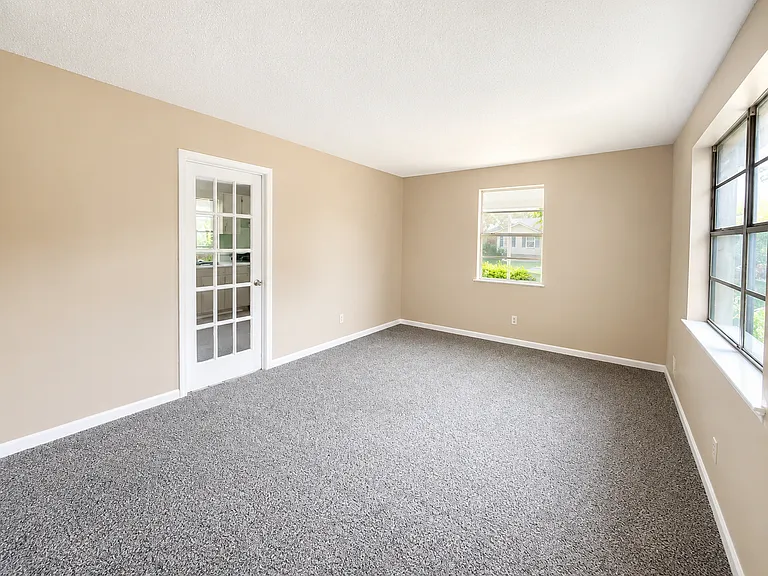 3500 Kelford Dr — Photo 5