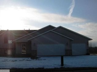 419 Sunwood Park Dr, Waite Park, MN 56387