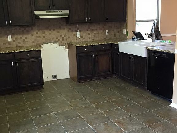 2nd image of 5401 Apple Orchard Ln