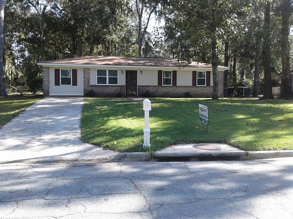 1st image of 203 Kevin Dr