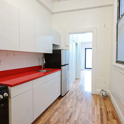 Rented by Nooklyn NYC LLC | media 34