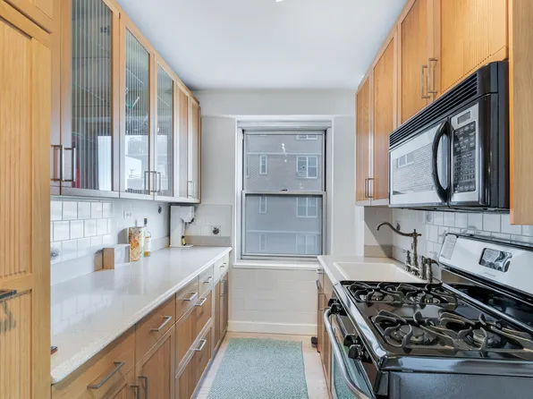 570 Grand Street image 1 of 7