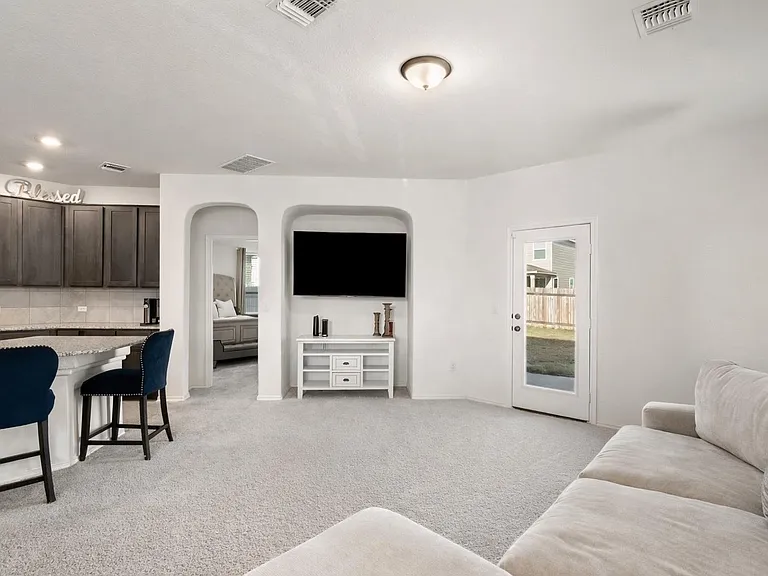 218 Summit Dr — Photo 10