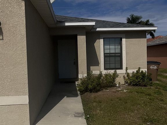 2nd image of 901 Cape Coral Pkwy W #1