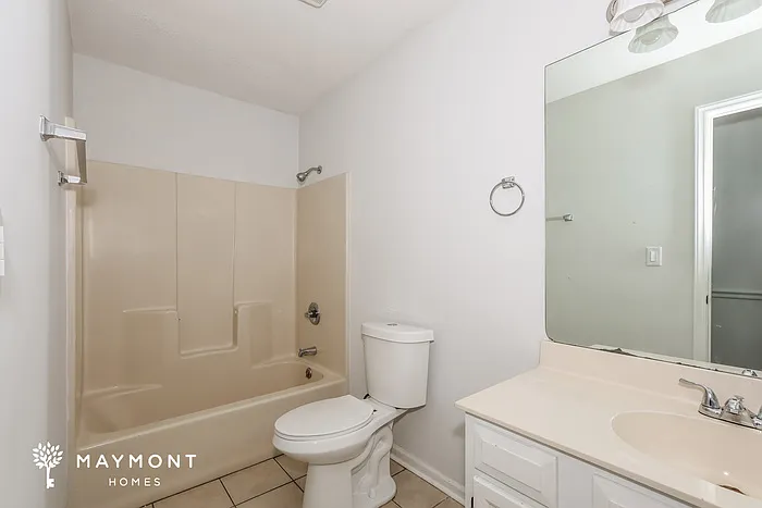 213 Berkshire Dr — Photo 14
