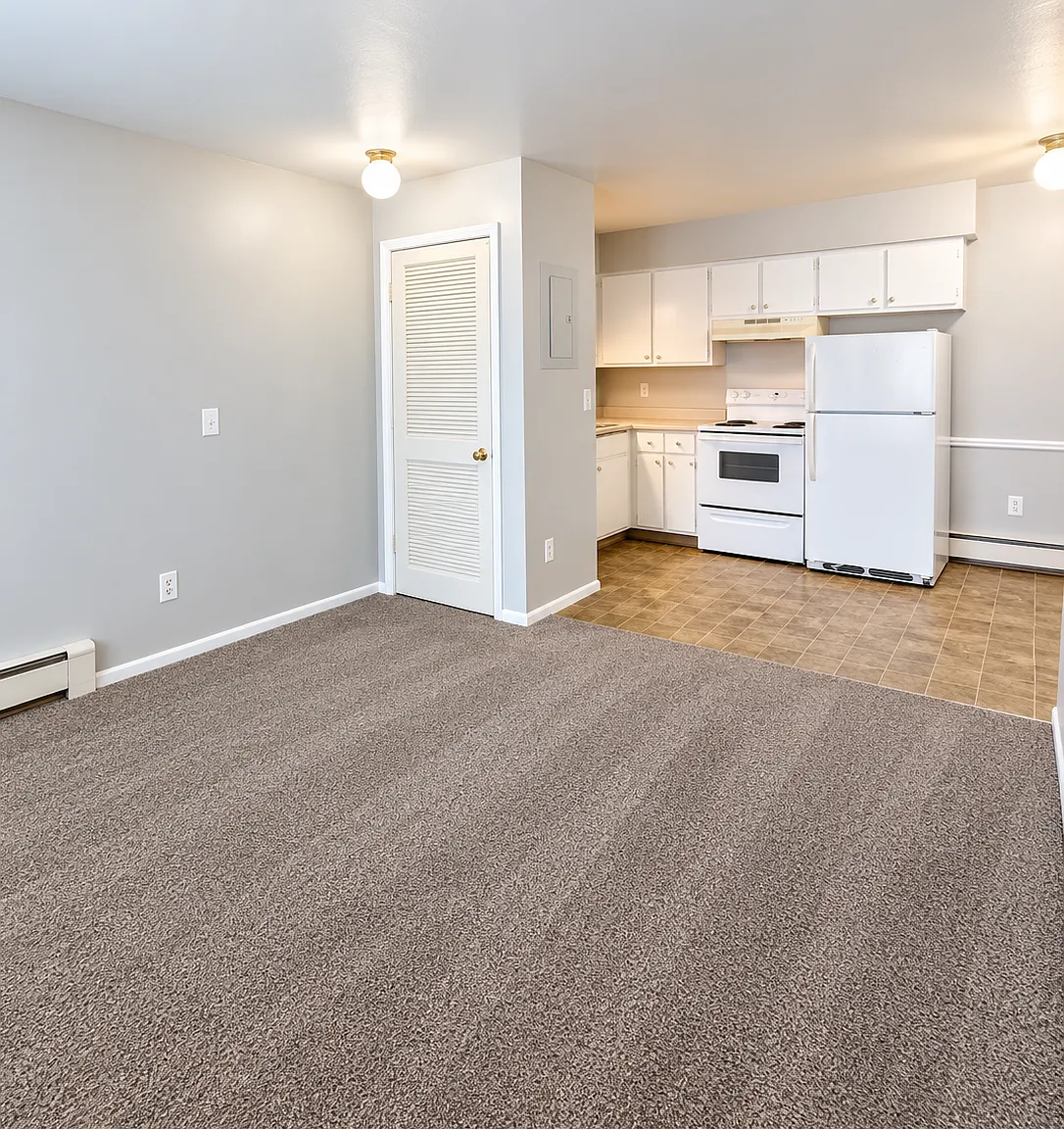 1 bed, $900 — Photo 1
