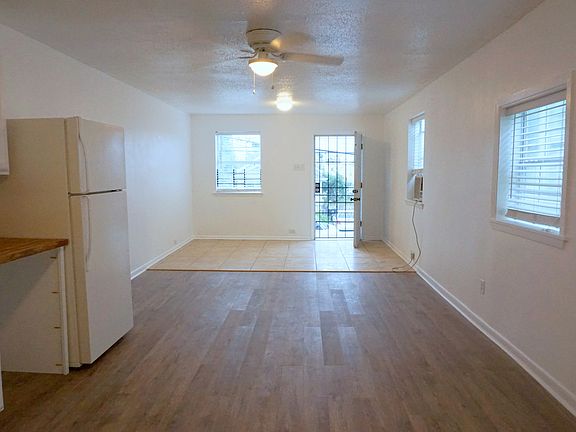 Kitchen/Living Room