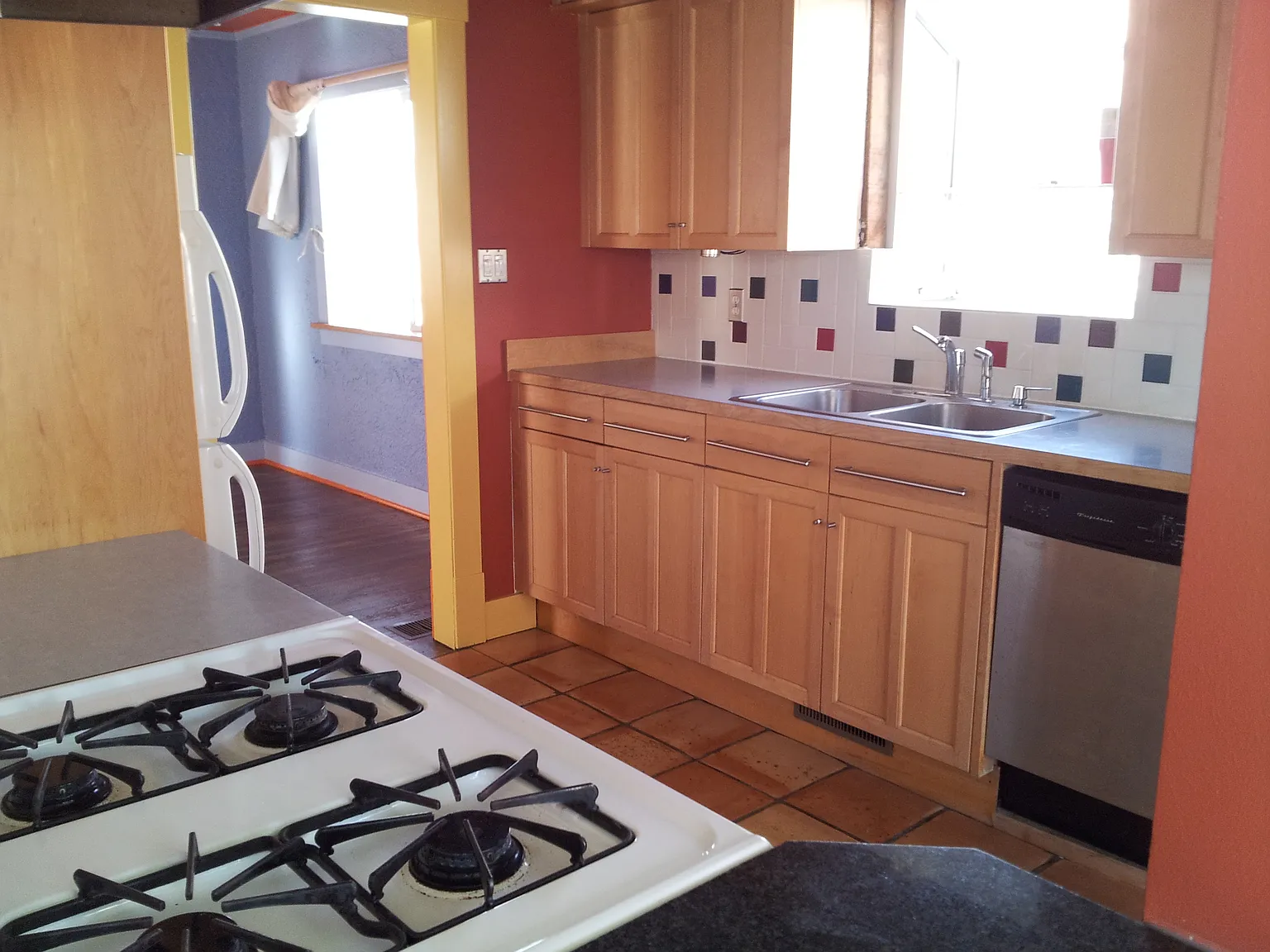 2 bed, 912 sqft, $1,650 — Photo 3