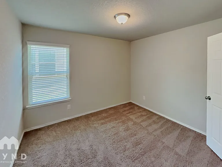 3704 Colemans Run — Photo 15