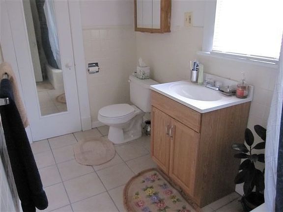 4th image of 262 New Scotland Ave