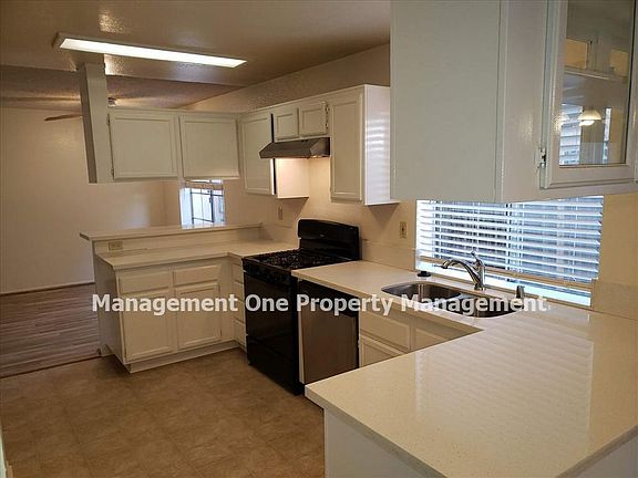 3rd image of 14140 Montego Bay Dr
