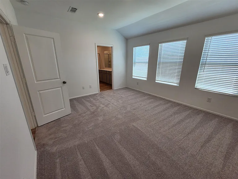 31407 Hidden Rosehill — Photo 22