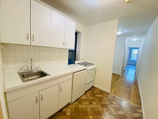 Rented by Highline Residential | media 11