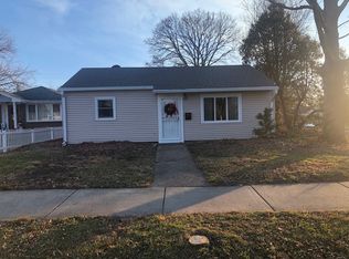 243 W Quincy St, Westmont, IL