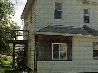 139 Thorn St, Bluefield, WV 24701