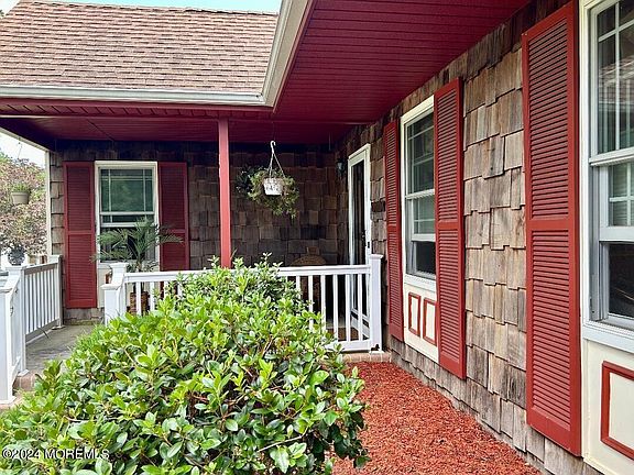 4th image of 40 Milford Avenue #53