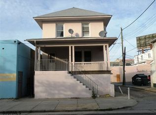 19 N Trenton Ave, Atlantic City, NJ 08401