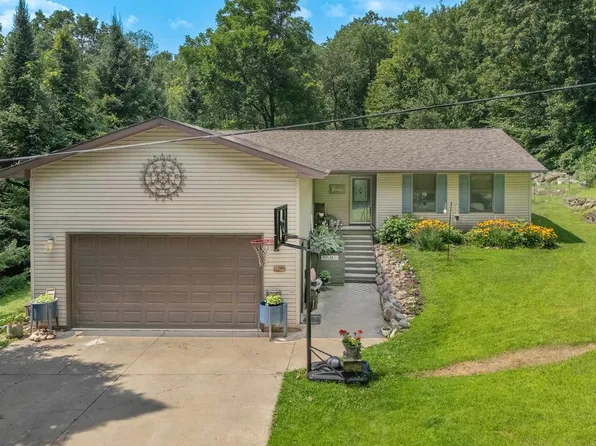 N4419 Poplar Street, Poy Sippi, WI 54967