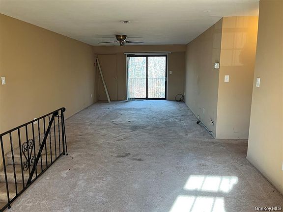4th image of 45 Newbrook Lane #45