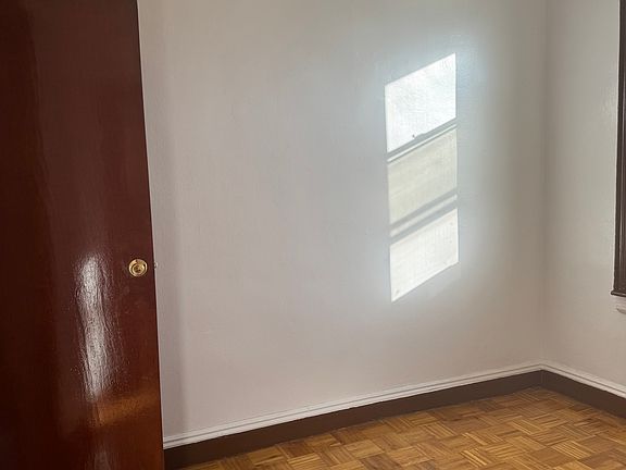 2nd image of 3111 Snyder Ave APT 2
