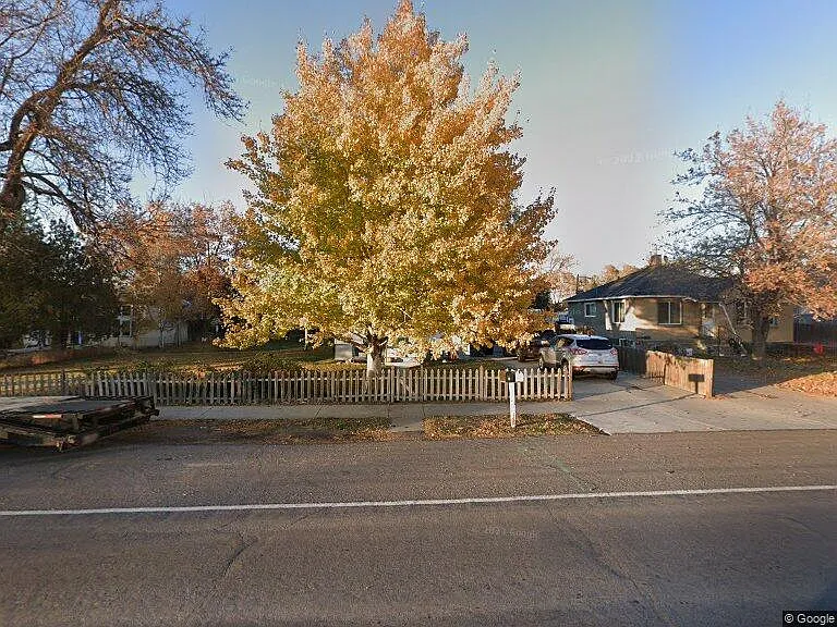 588 W Utah Ave