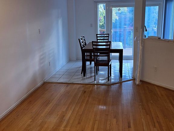 5th image of 5420 Fallingbrook Dr