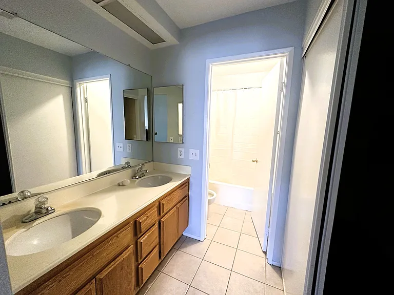 14754 Cinnamon Dr — Photo 8