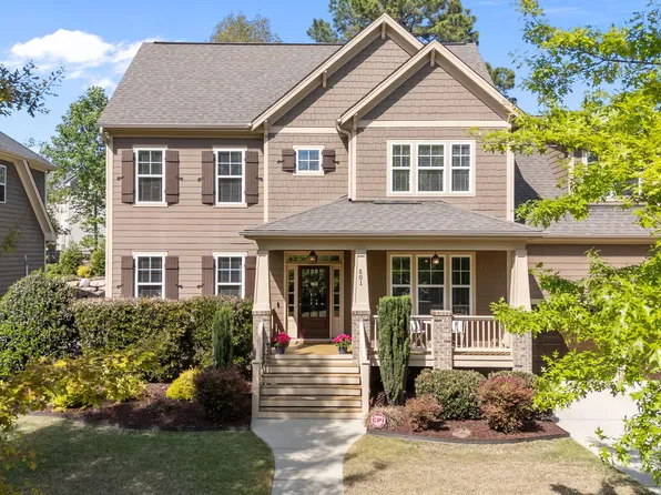 501 Wanderview Ln, Holly Springs, NC 27540