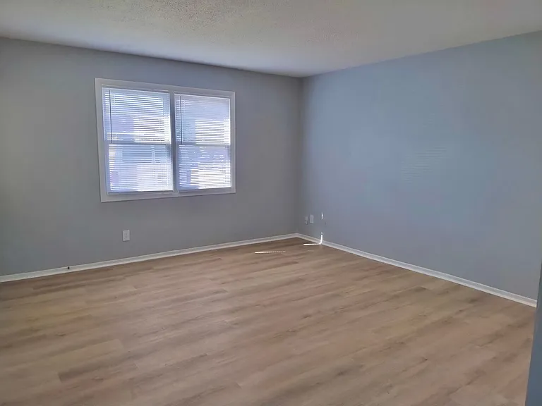 ONE & TWO BEDROOM APARTMENTS IN ANKENY! — Photo 5