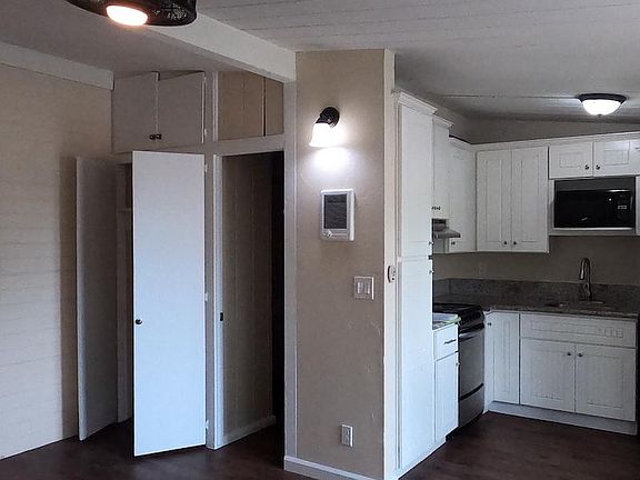 3rd image of 5081 Lotus St APT 1