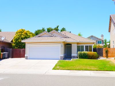 8538 Blue Maiden Way, Elk Grove, CA, 95624