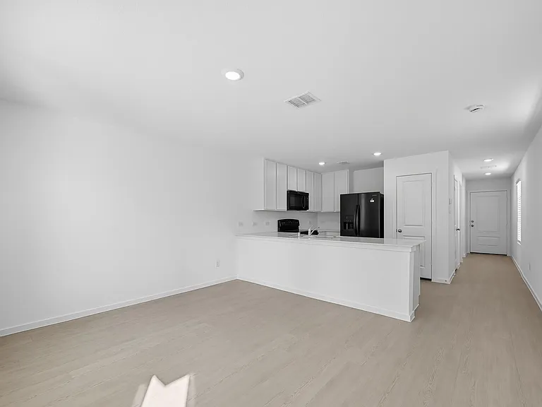 823 Sandhill Crane Ln — Photo 6