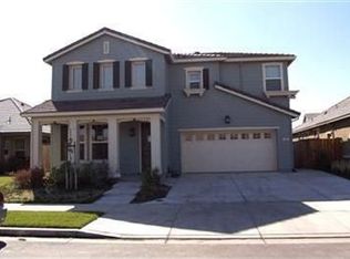 348 Cabernet Dr, Oakdale, CA 95361