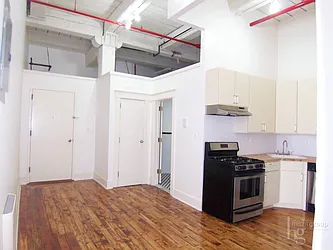 Rented by Hecht Group