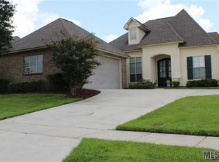 4306 Hidden Pass Dr, Zachary, LA 70791