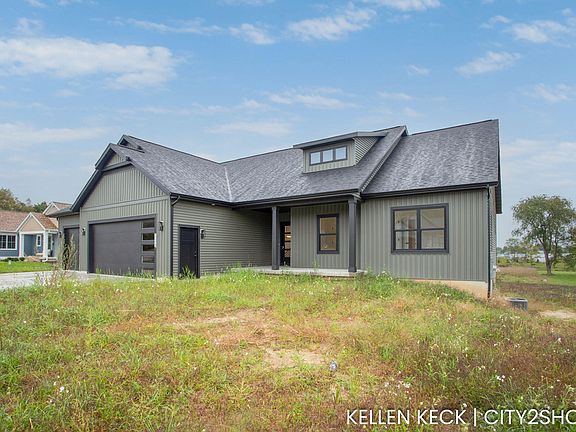 2nd image of 11338 Bancroft Way SE
