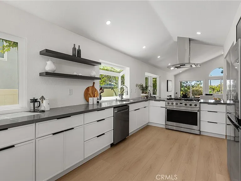 28265 La Bajada — Photo 17