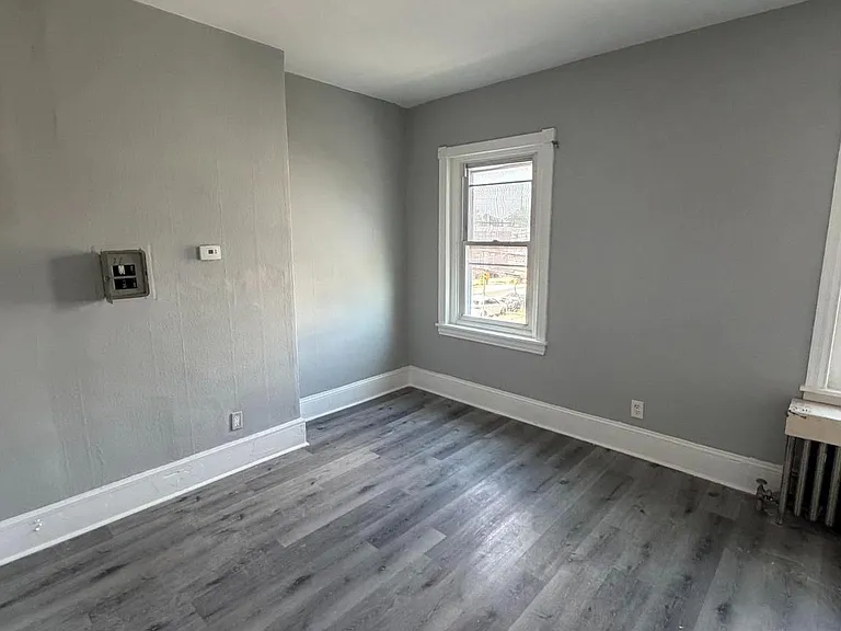 2104 S 65th St — Photo 16
